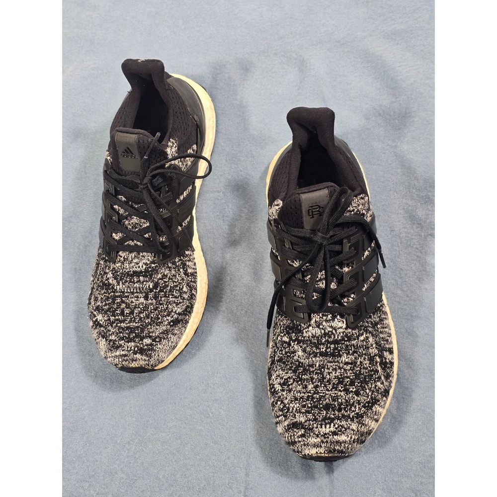 Adidas UltraBoost 4.0 man's 9 Running Shoes Black White Cookies Cream